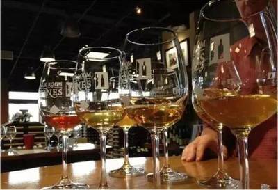 案例解析 當(dāng)農(nóng)業(yè)邂逅美國特色小鎮(zhèn)的靈魂——葡萄酒銷售